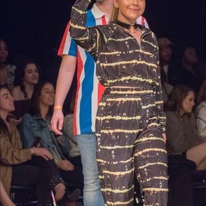 Black and yellow POPPIN SET